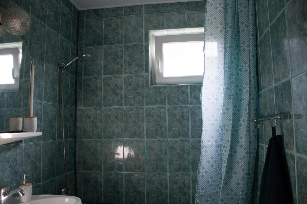 Family-Friendly Apartment Oradea Extérieur photo