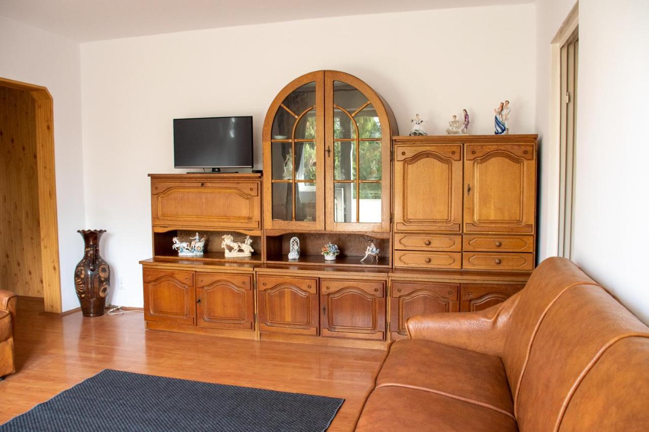 Family-Friendly Apartment Oradea Extérieur photo
