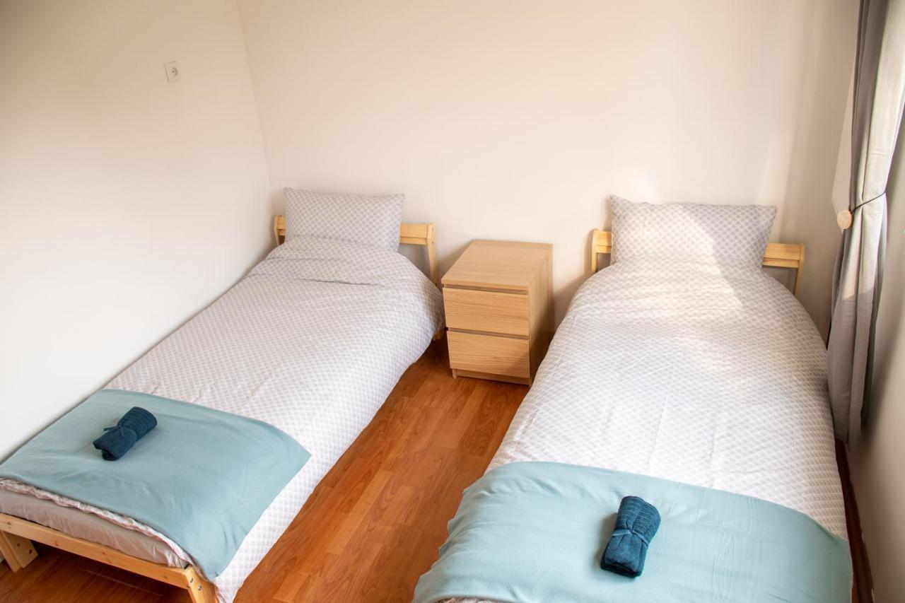 Family-Friendly Apartment Oradea Extérieur photo